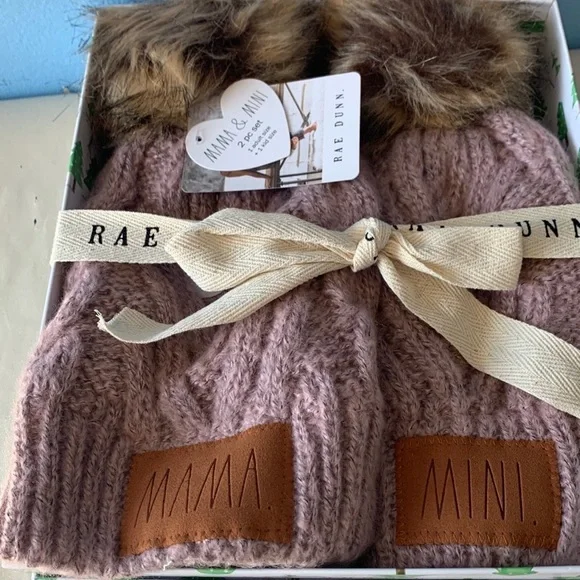Rae Dunn | Accessories | Rae Dunn Christmas Hat Set Mama And  display picture 2